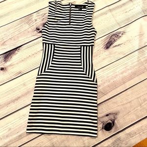 Forever 21 Junior Women’s Blk & White Stripe Dress